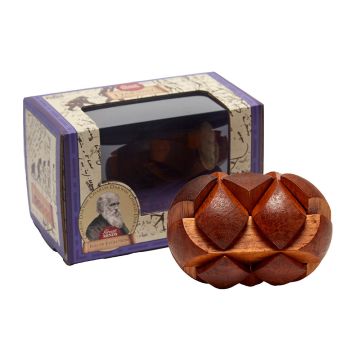 The completed wooden egg is shown next to its rectangular box packaging.