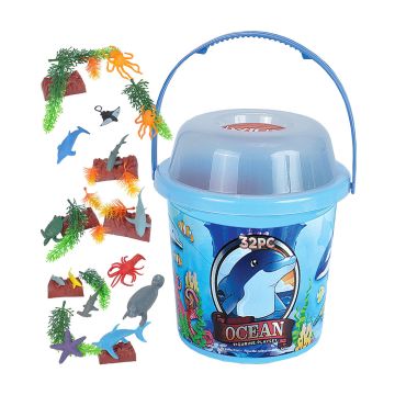 Ocean Figurine Playset Bucket with the models outside it